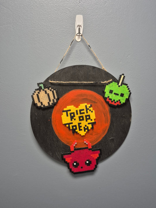 Trick or Treat Door Sign